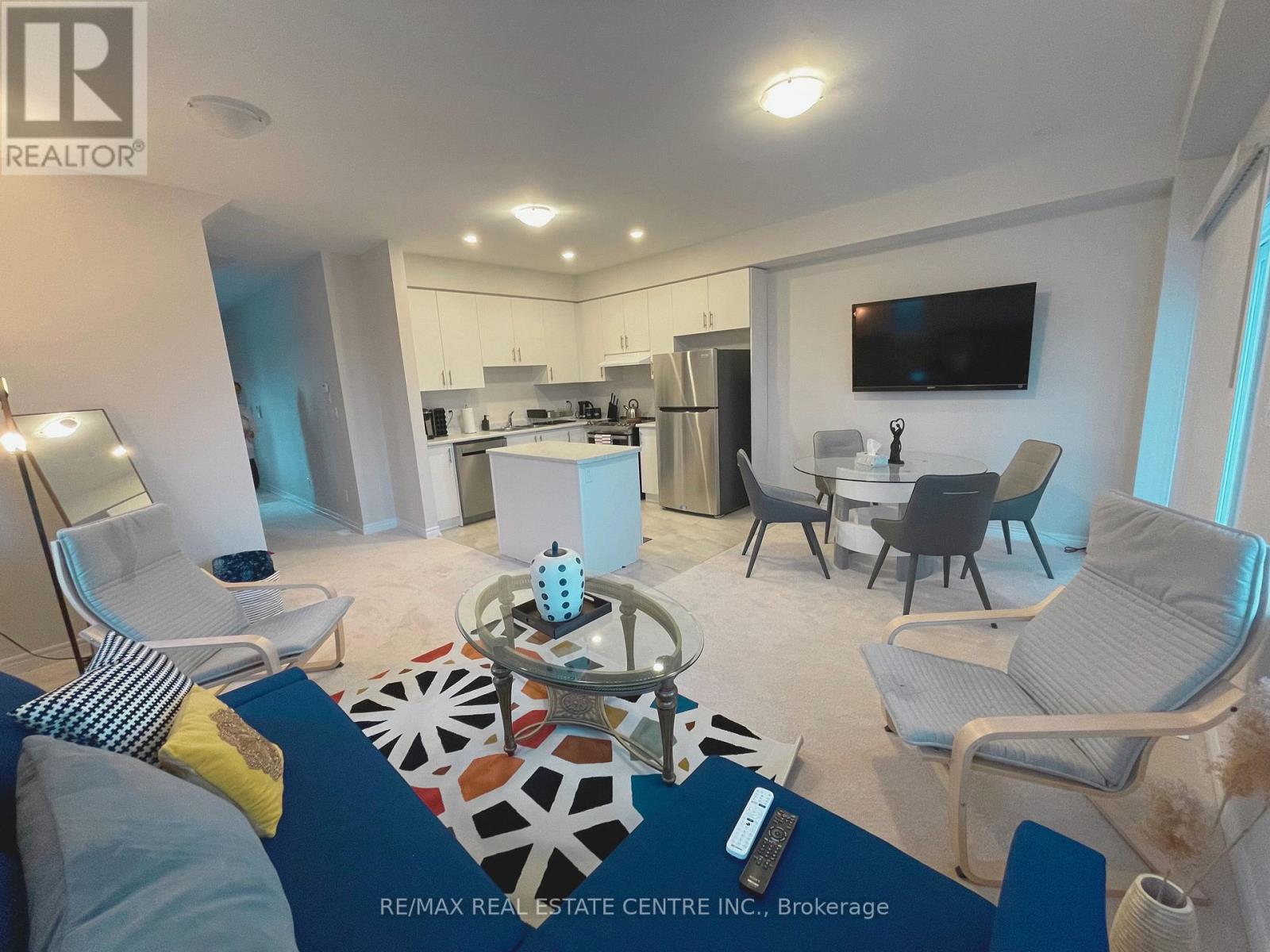 2 Mockingbird Lane, Hamilton, Ontario  L8E 0K7 - Photo 4 - X12648982