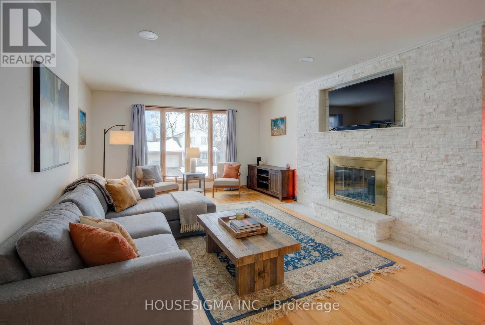 542 Rankin Crescent, Kingston, Ontario  K7M 7L4 - Photo 6 - X12648994