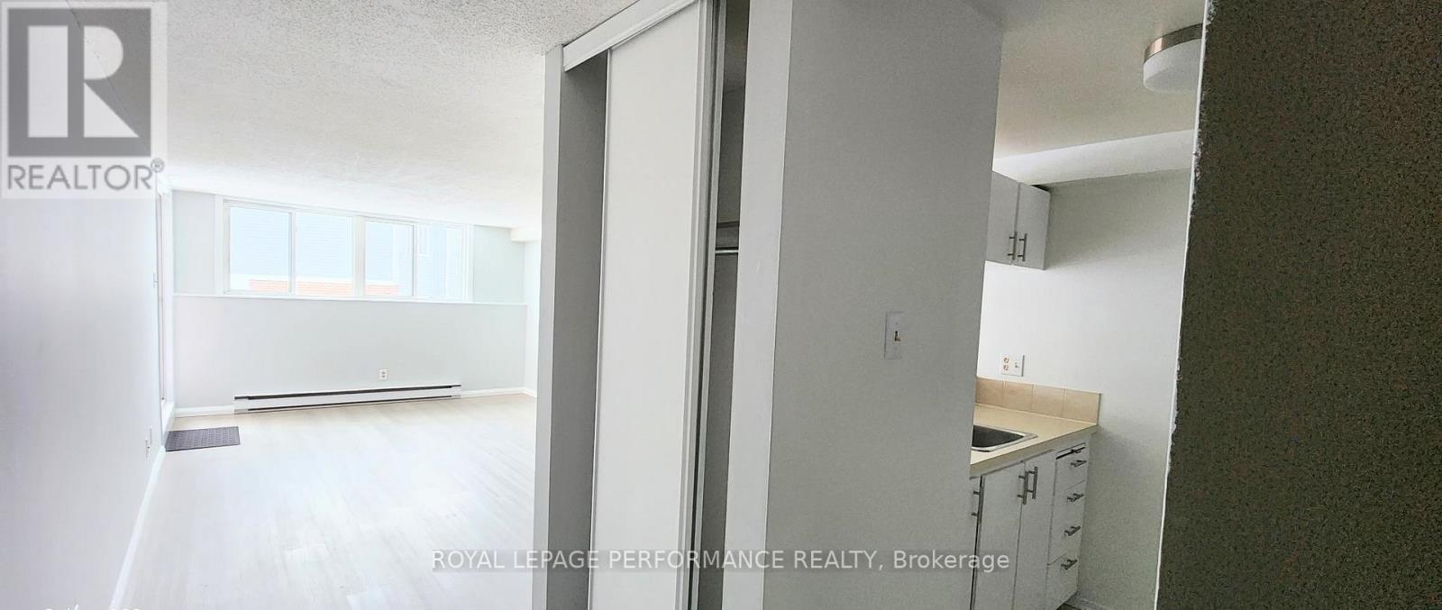 112 - 6470 Bilberry Drive, Ottawa, Ontario  K1C 4P1 - Photo 9 - X12549994