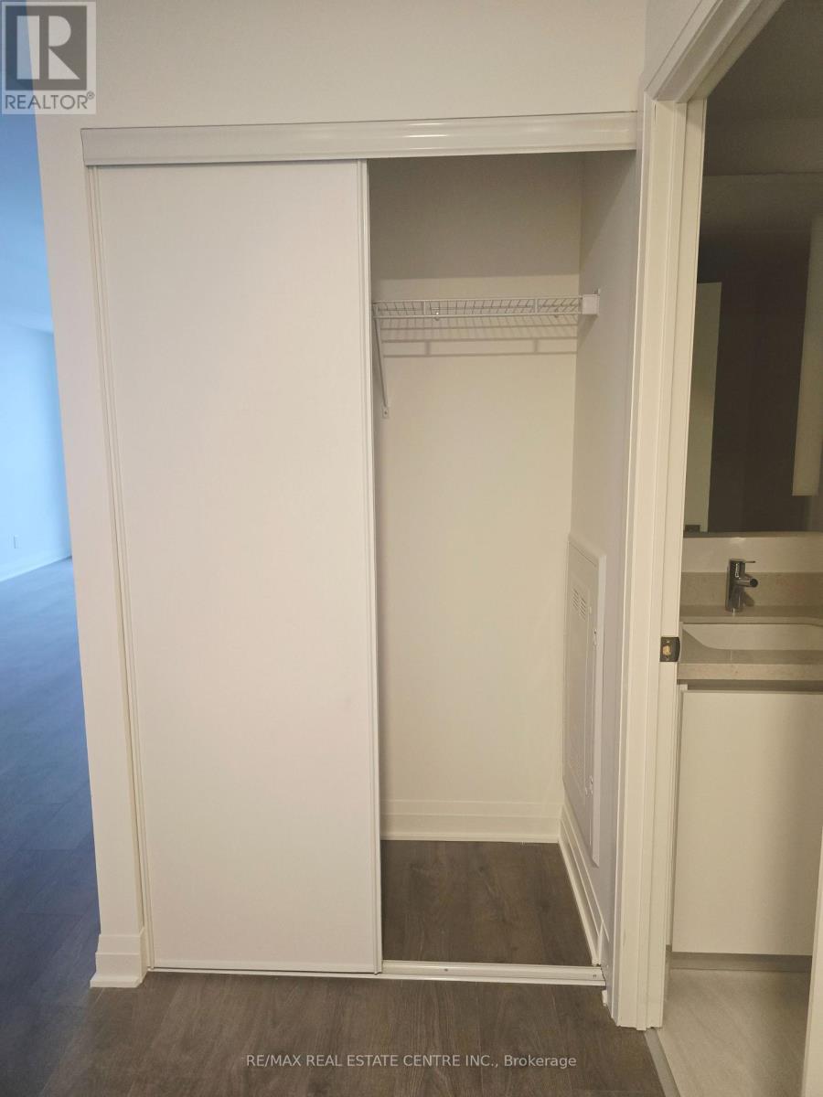 3401 - 4015 The Exchange, Mississauga, Ontario  L5B 0N9 - Photo 5 - W12645674