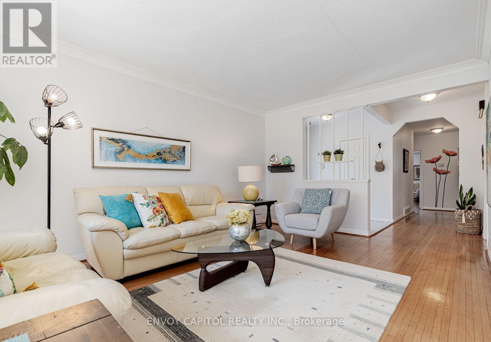 Main - 6 Arrowstook Road, Toronto, Ontario  M2K 1J9 - Photo 7 - C12649000