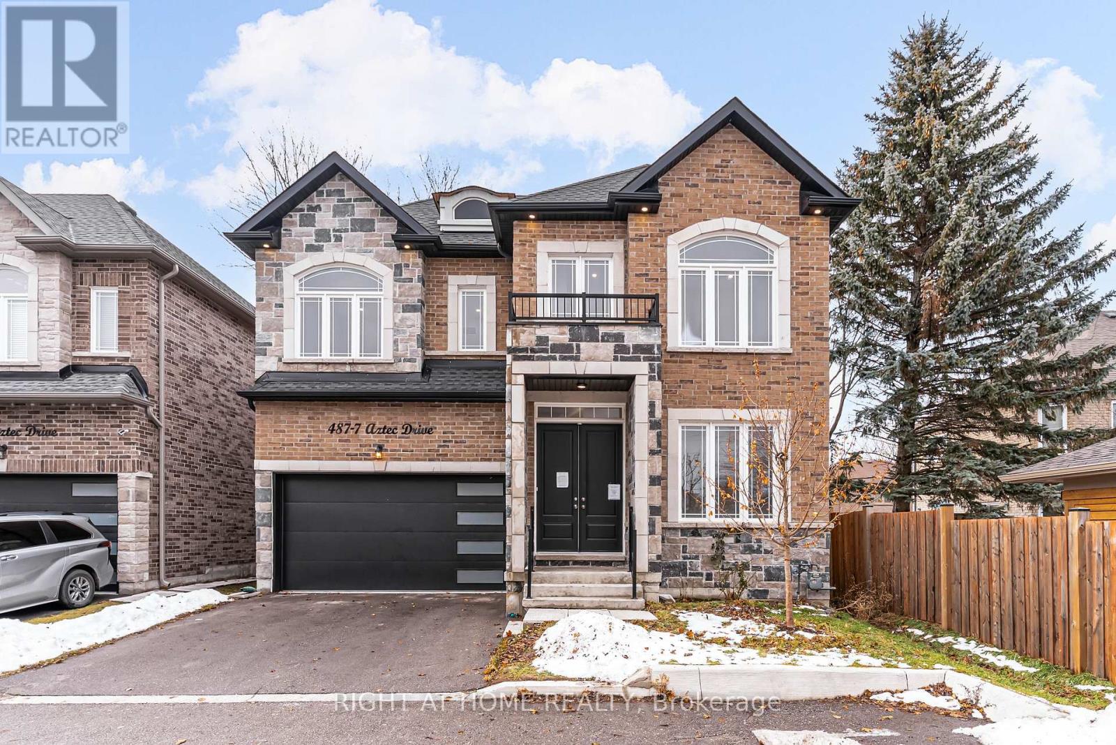 7 - 487 AZTEC DRIVE, Oshawa, Ontario