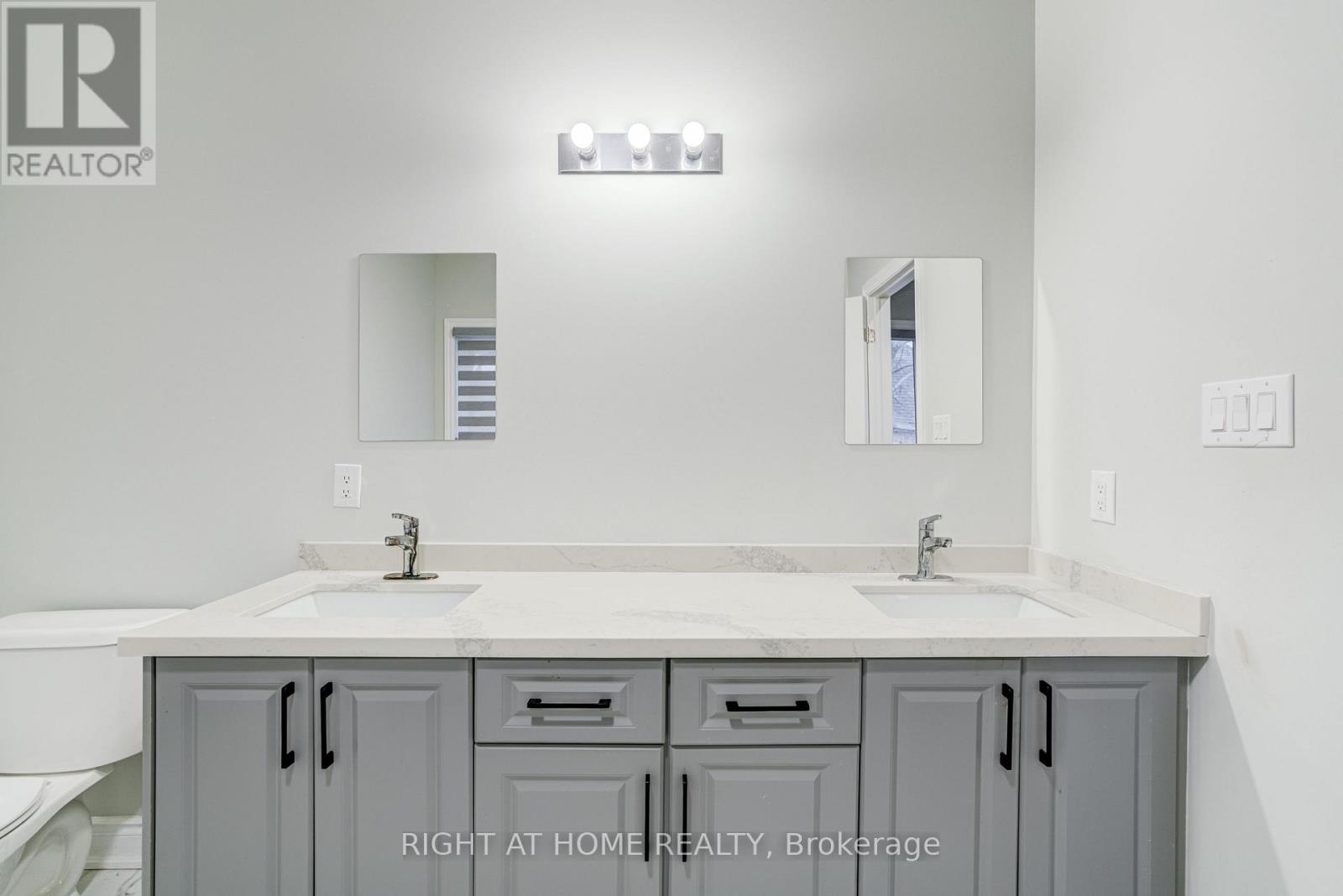 7 - 487 Aztec Drive, Oshawa, Ontario  L1J 7S7 - Photo 21 - E12649006