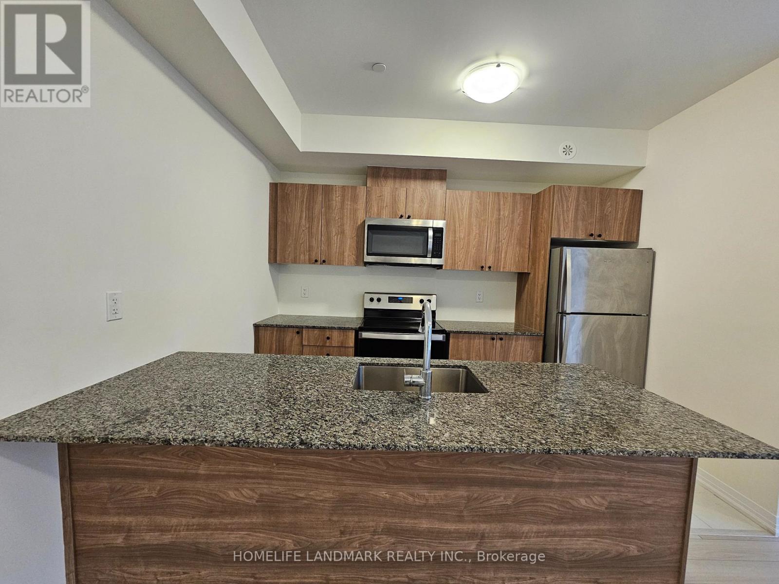 #5 - 155 Tapscott Road, Toronto, Ontario  M1B 2P3 - Photo 7 - E12649008