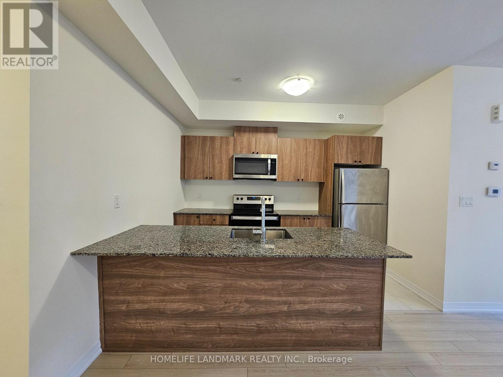 #5 - 155 Tapscott Road, Toronto, Ontario  M1B 2P3 - Photo 8 - E12649008