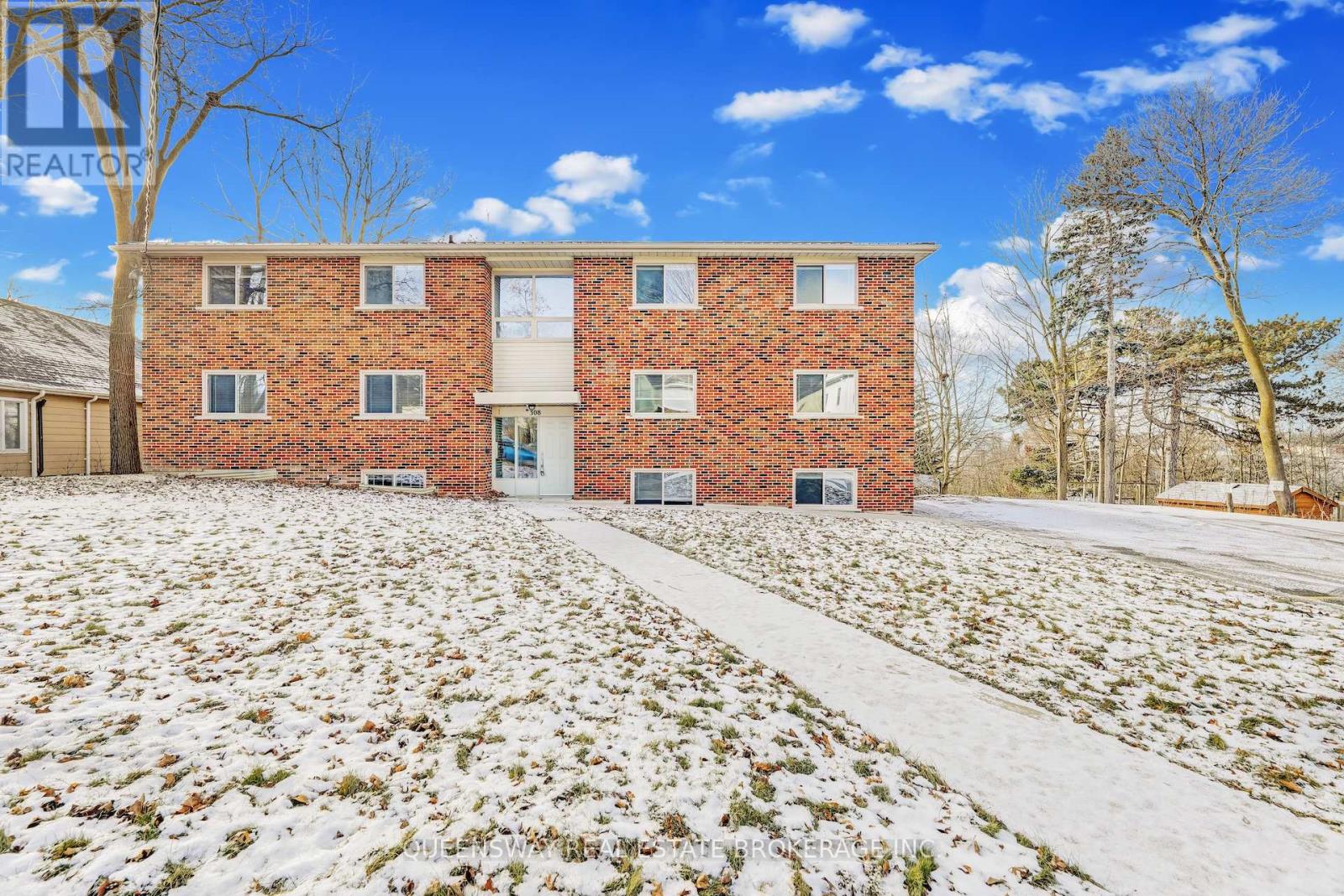 3 - 308 PROSPECT STREET, Newmarket, Ontario