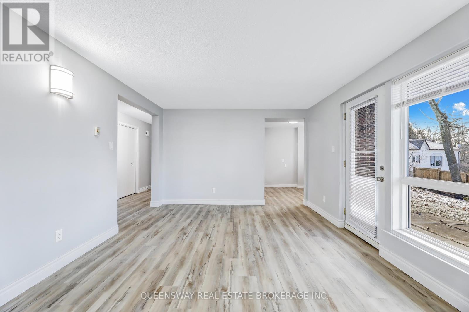 3 - 308 Prospect Street, Newmarket, Ontario  L3Y 3V2 - Photo 5 - N12649012