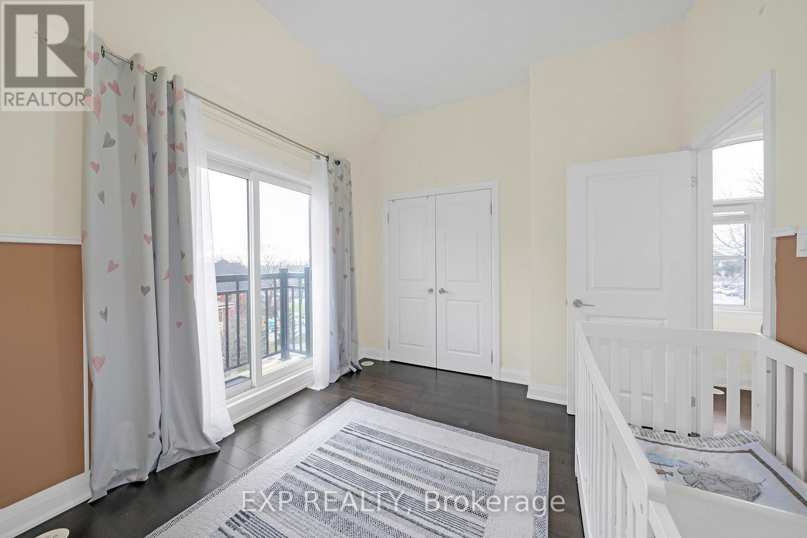 18 - 3077 Cawthra Road, Mississauga, Ontario  L5A 2X4 - Photo 13 - W12589028