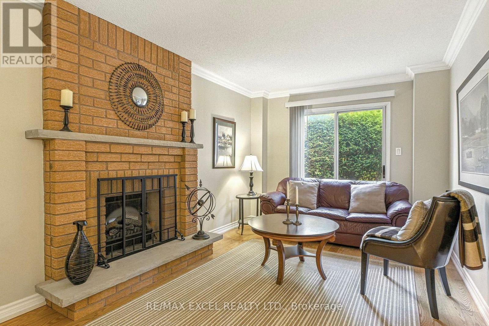 Main Floor - 190 Nahani Way, Mississauga, Ontario  L4Z 3J5 - Photo 10 - W12641392