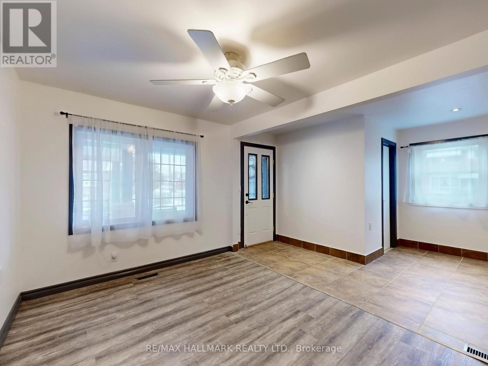 Main - 2 Criscoe Street, Toronto, Ontario  M6N 3Y9 - Photo 13 - W12648996