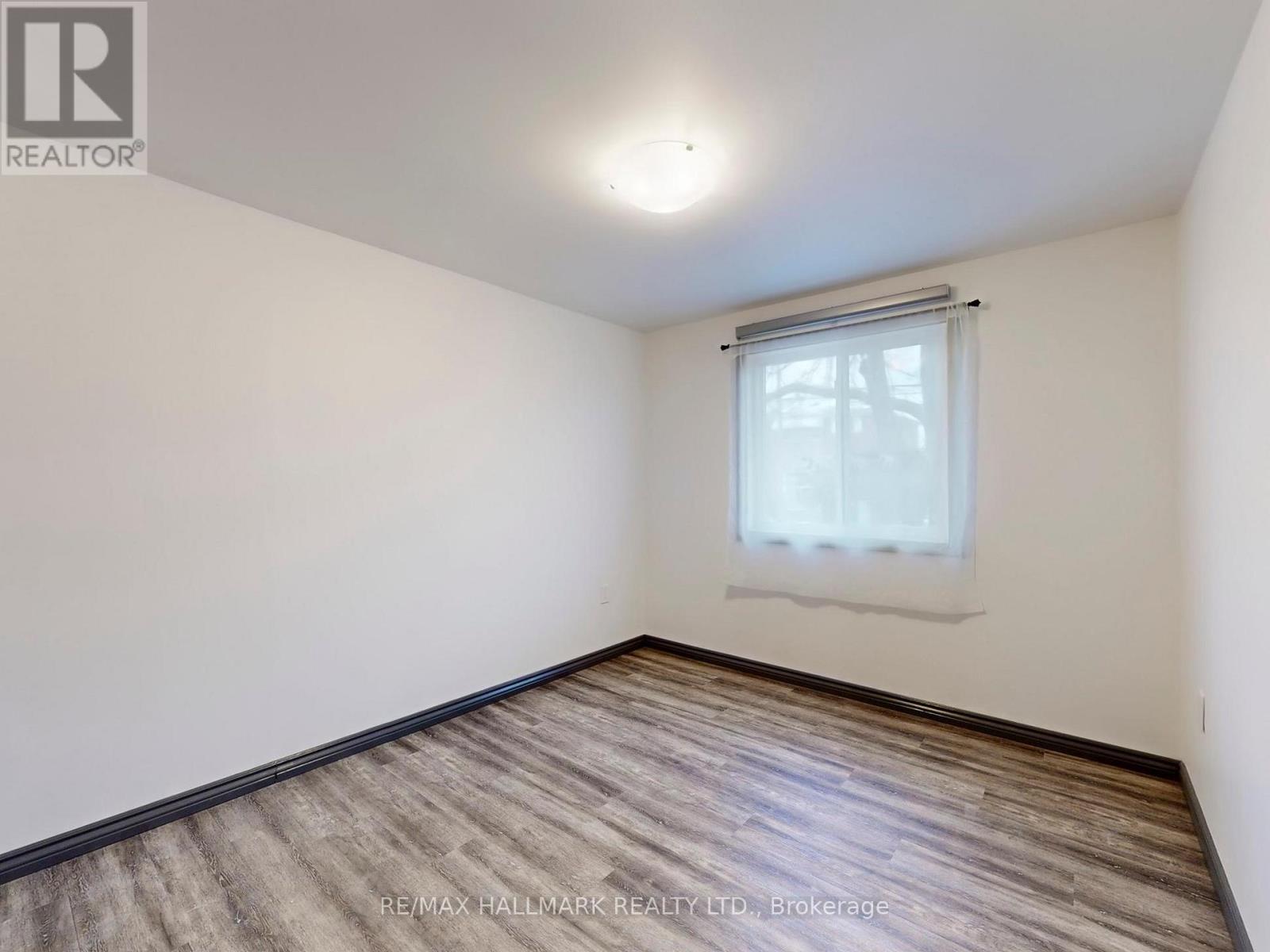 Main - 2 Criscoe Street, Toronto, Ontario  M6N 3Y9 - Photo 18 - W12648996