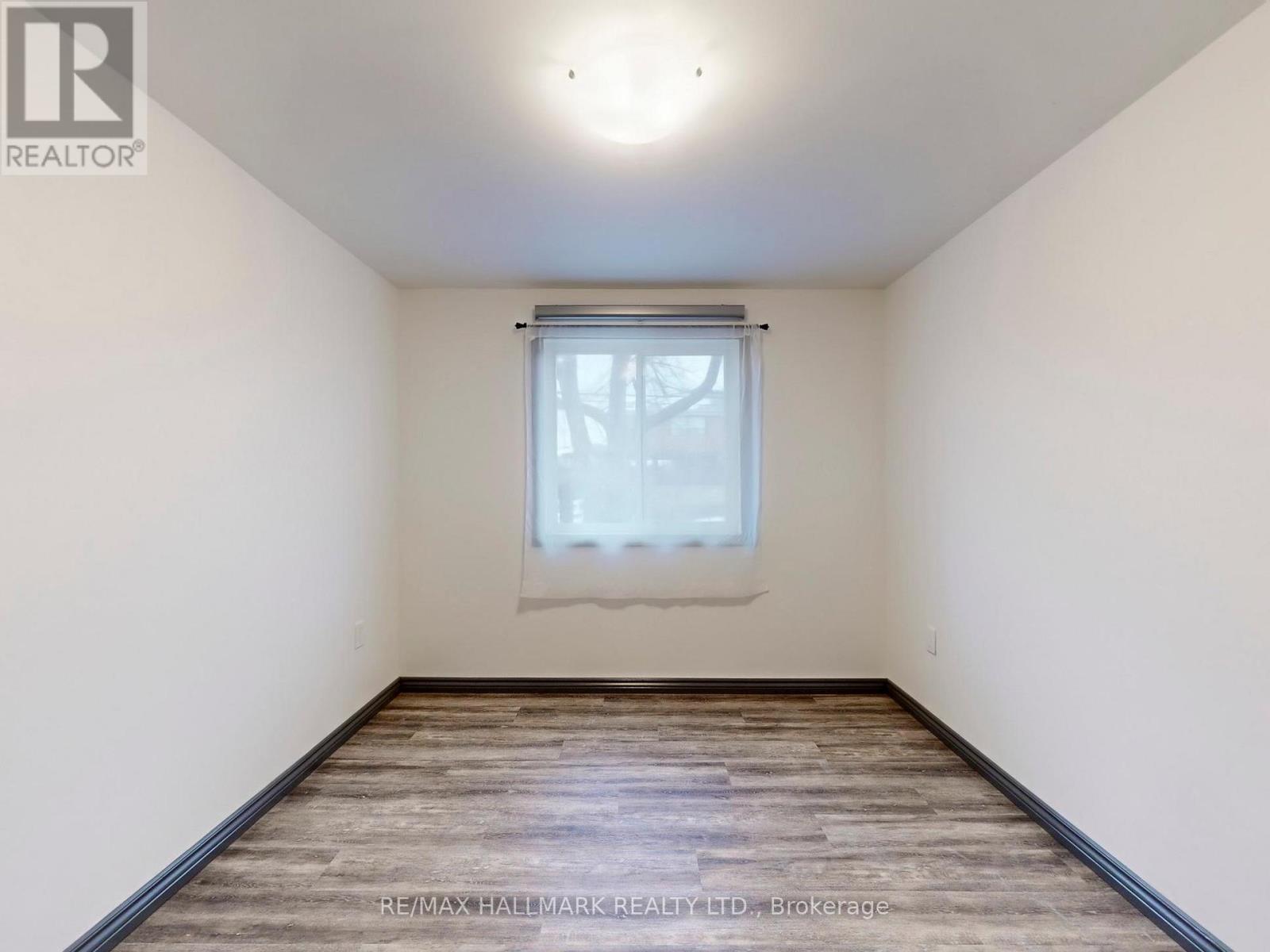 Main - 2 Criscoe Street, Toronto, Ontario  M6N 3Y9 - Photo 19 - W12648996