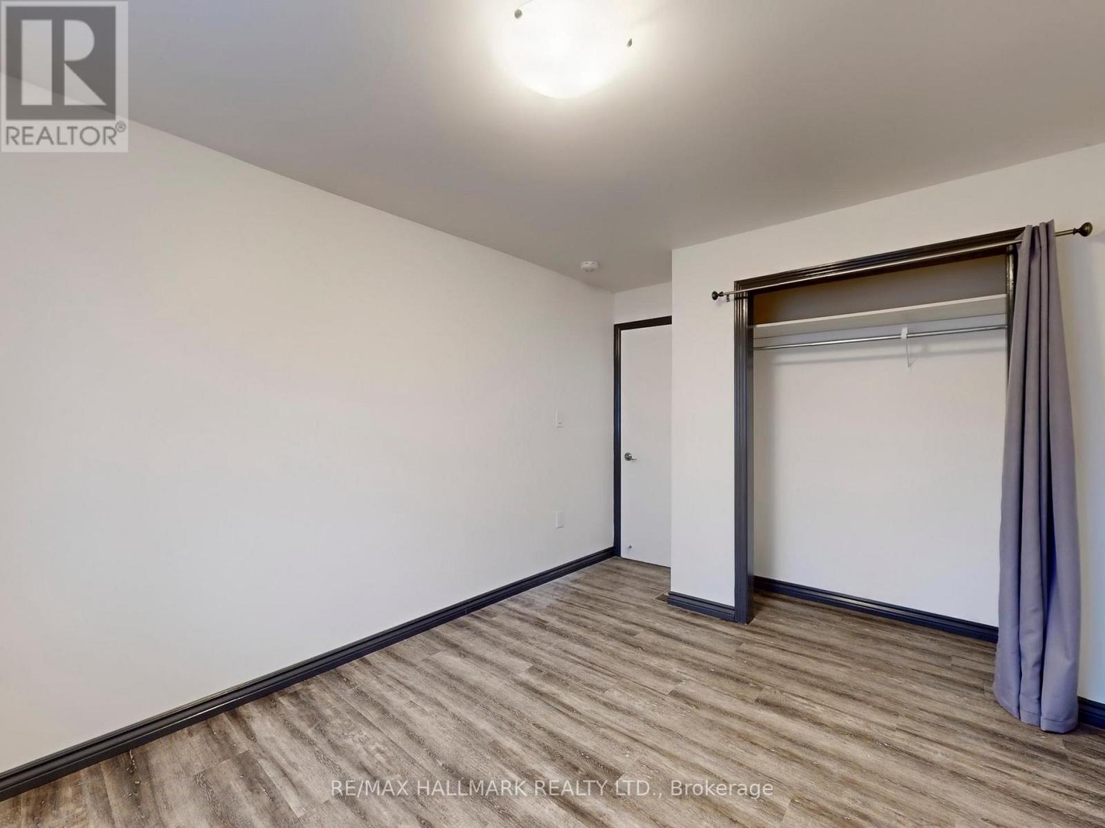 Main - 2 Criscoe Street, Toronto, Ontario  M6N 3Y9 - Photo 20 - W12648996