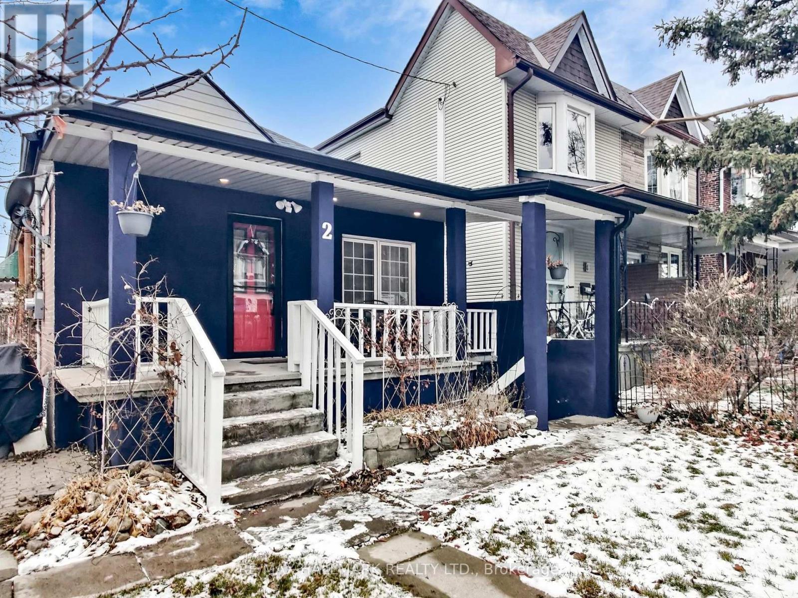 Main - 2 Criscoe Street, Toronto, Ontario  M6N 3Y9 - Photo 3 - W12648996