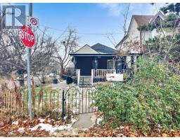 MAIN - 2 CRISCOE STREET, Toronto, Ontario