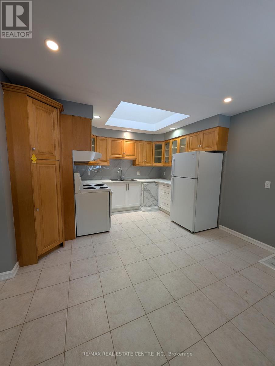 55 Guelph Street, Guelph, Ontario  N1H 5Y9 - Photo 2 - X12649002