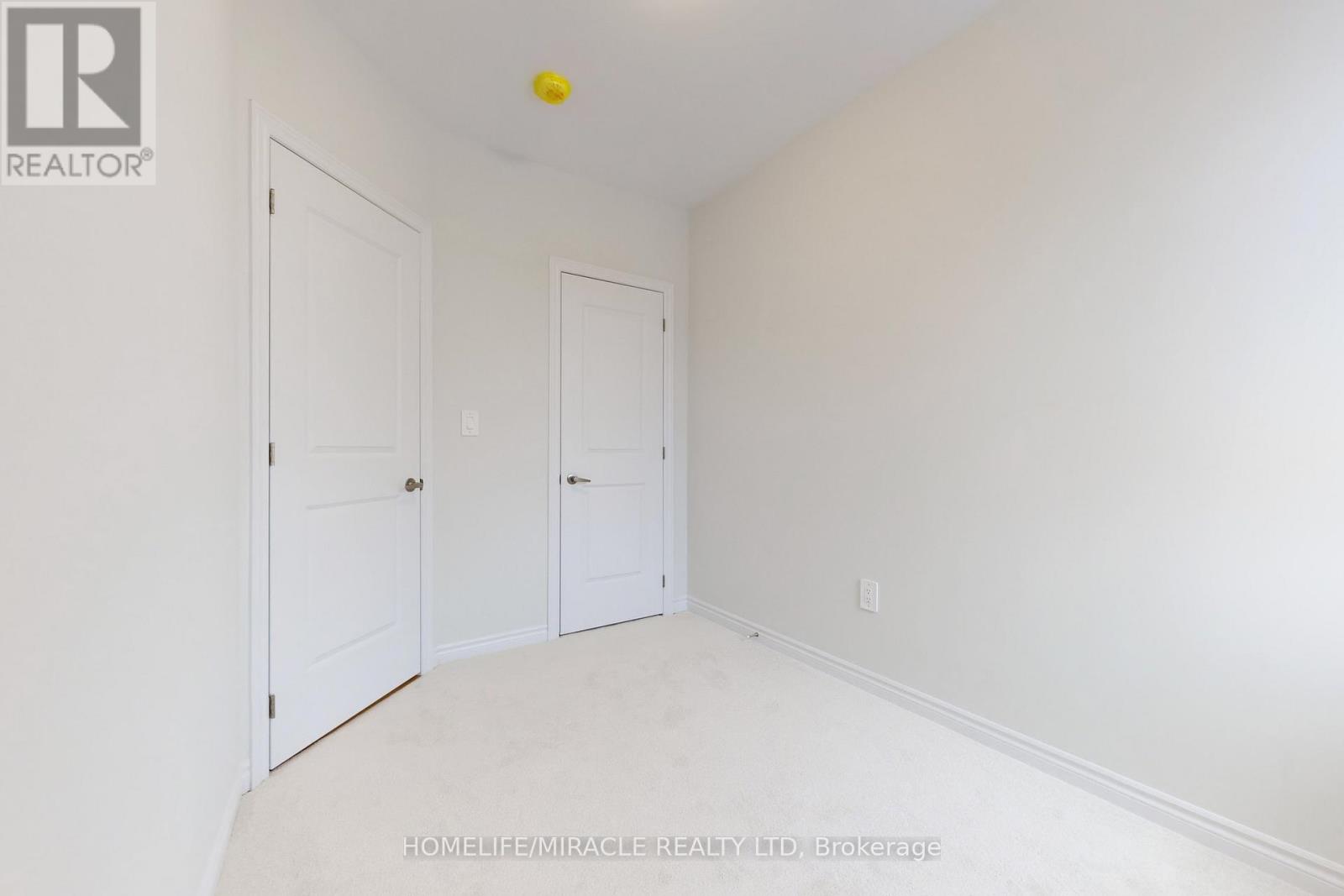 5911 Saigon Street E, Mississauga, Ontario  L5V 0E9 - Photo 30 - W12649016