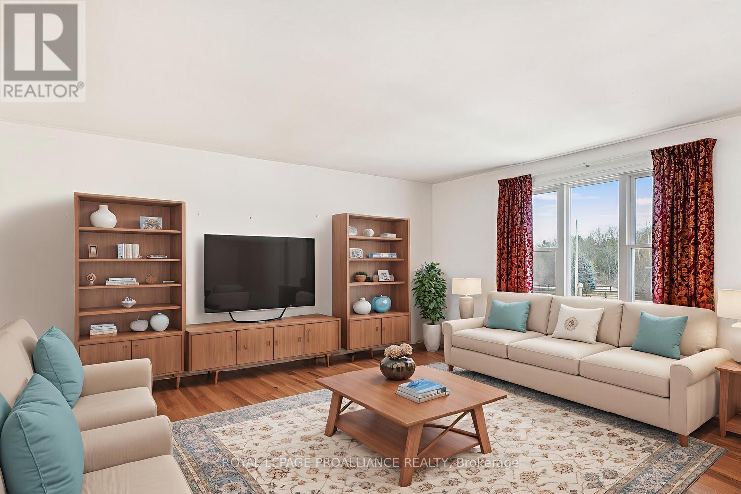 4018 Glen Smail Road, Augusta, Ontario  K0E 1X0 - Photo 6 - X12649020