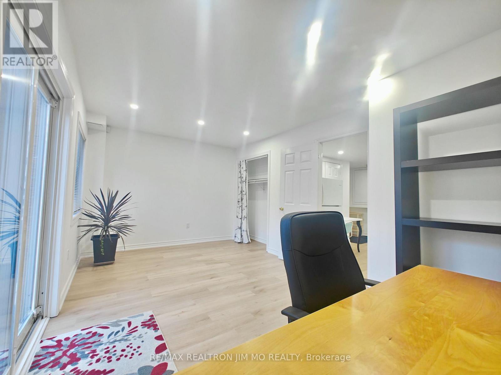 149 Sassafras Circle, Vaughan, Ontario  L4J 8M9 - Photo 6 - N12649024