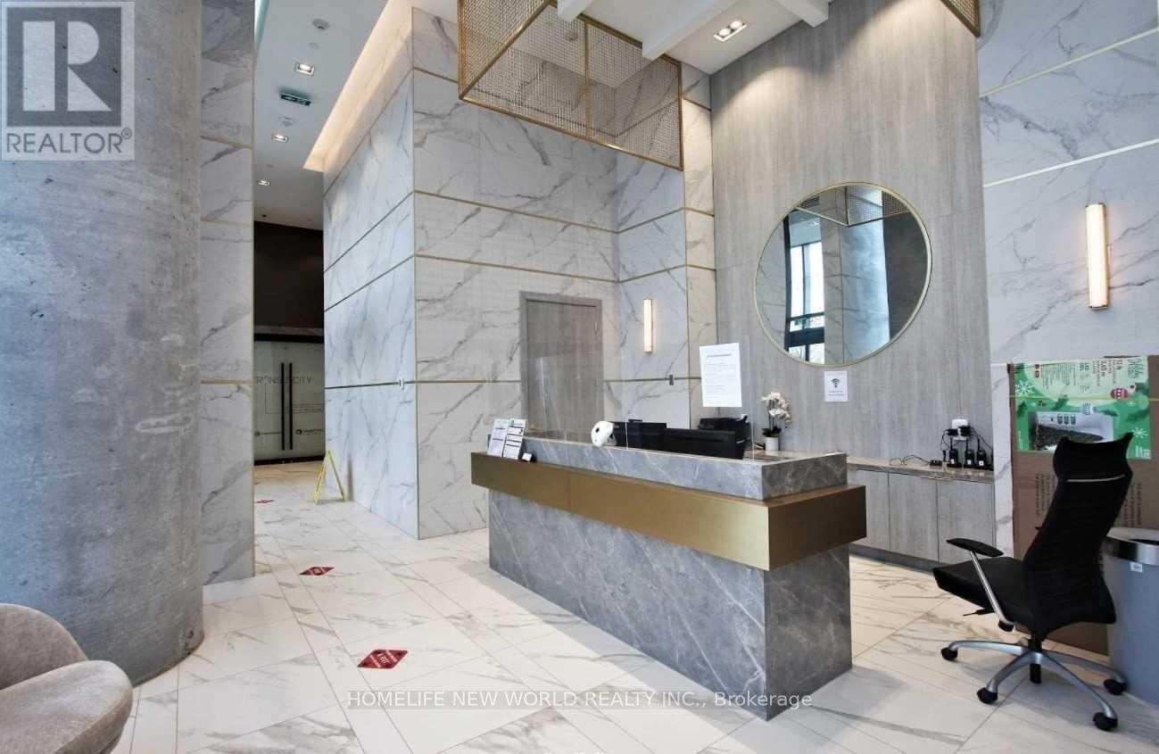 1503 - 950 Portage Parkway, Vaughan, Ontario  L4K 0J7 - Photo 3 - N12649028