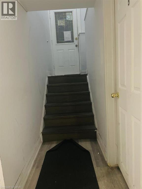 850 (Main Unit) Garth Street, Hamilton, Ontario  L9C 4K8 - Photo 14 - 40794996