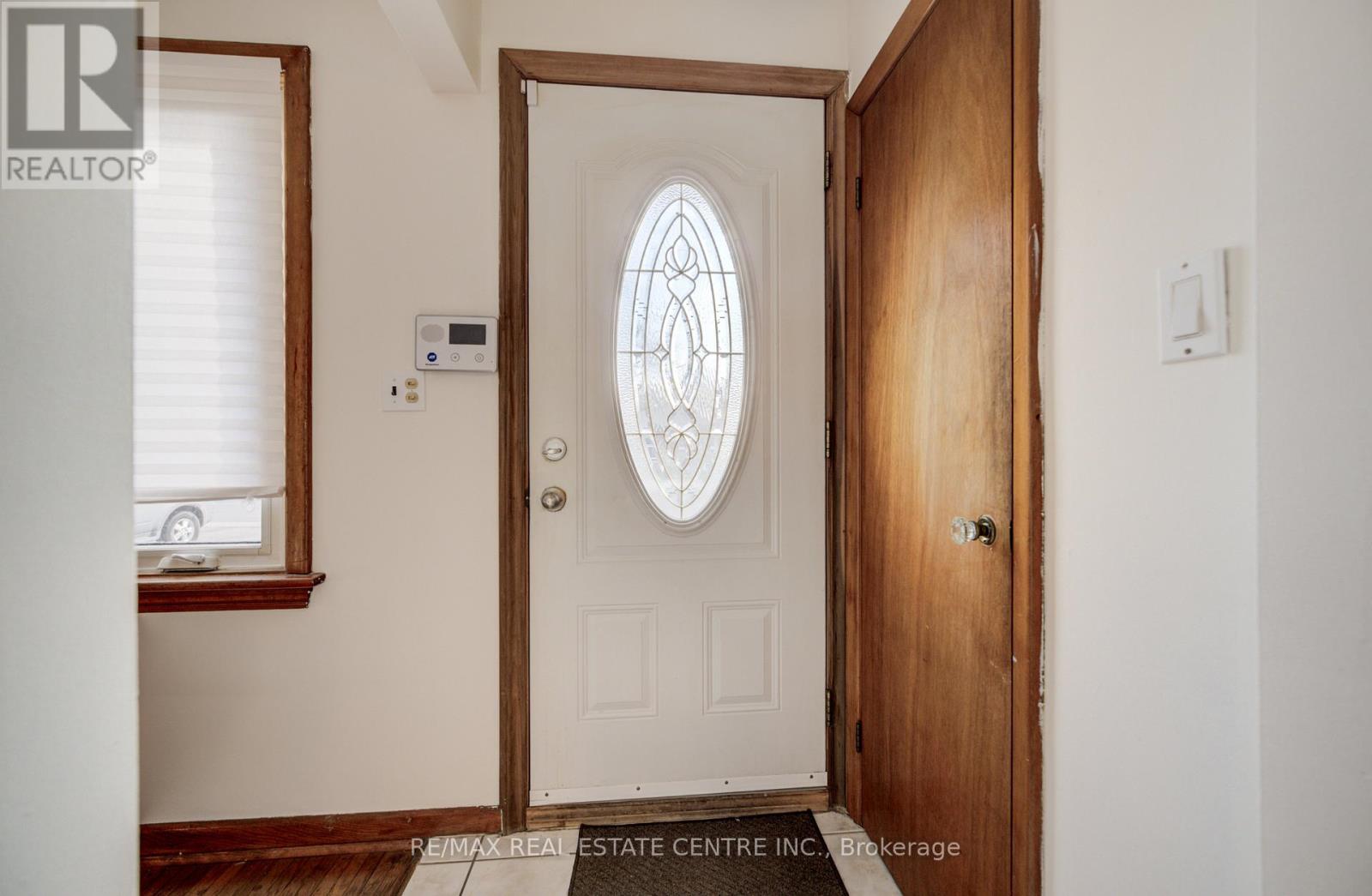 150 Howard Avenue, Hamilton, Ontario  L9A 2W8 - Photo 6 - X12649042