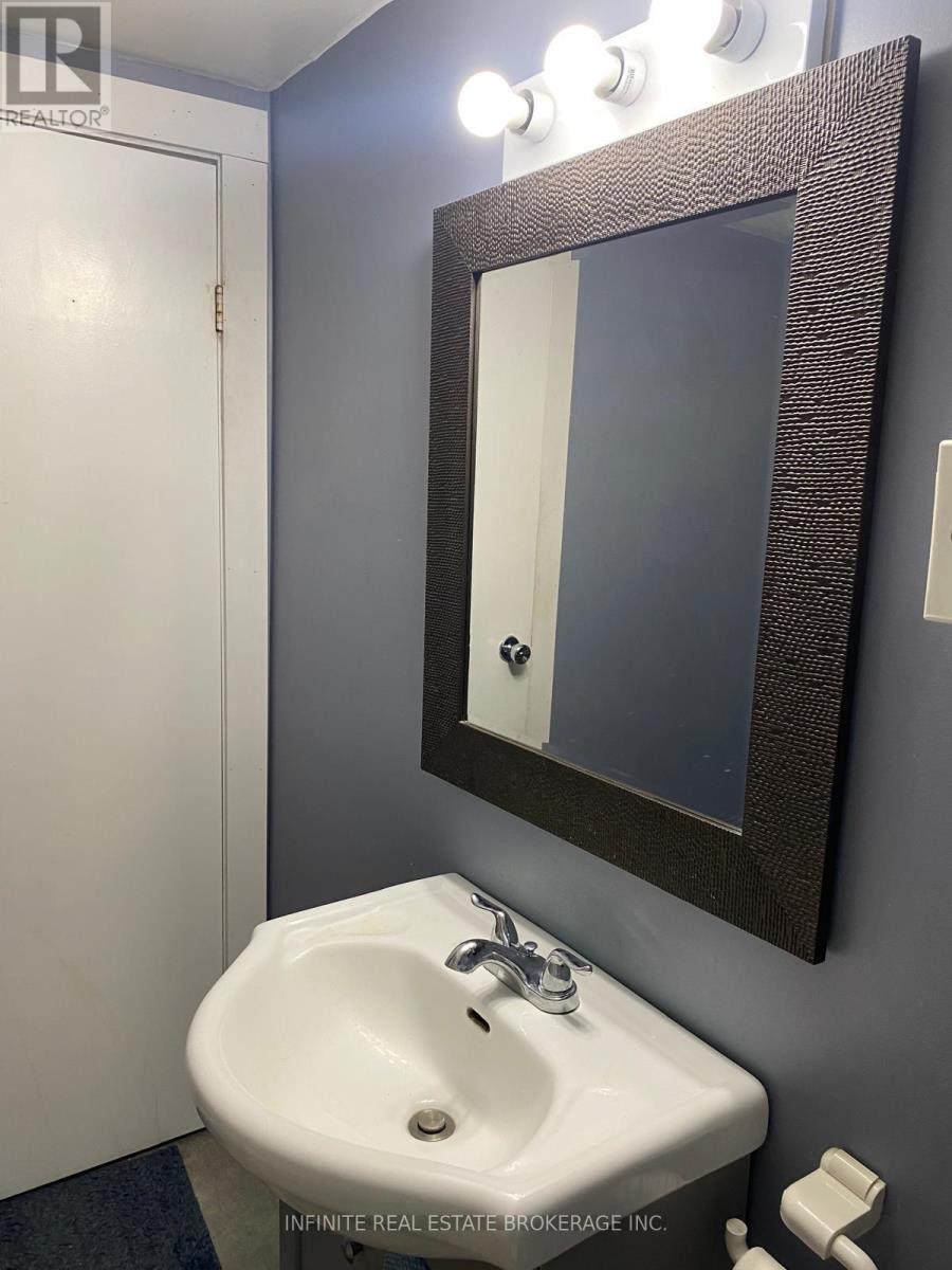 122 Parkview Drive, Orangeville, Ontario  L9W 3J3 - Photo 23 - W12475005