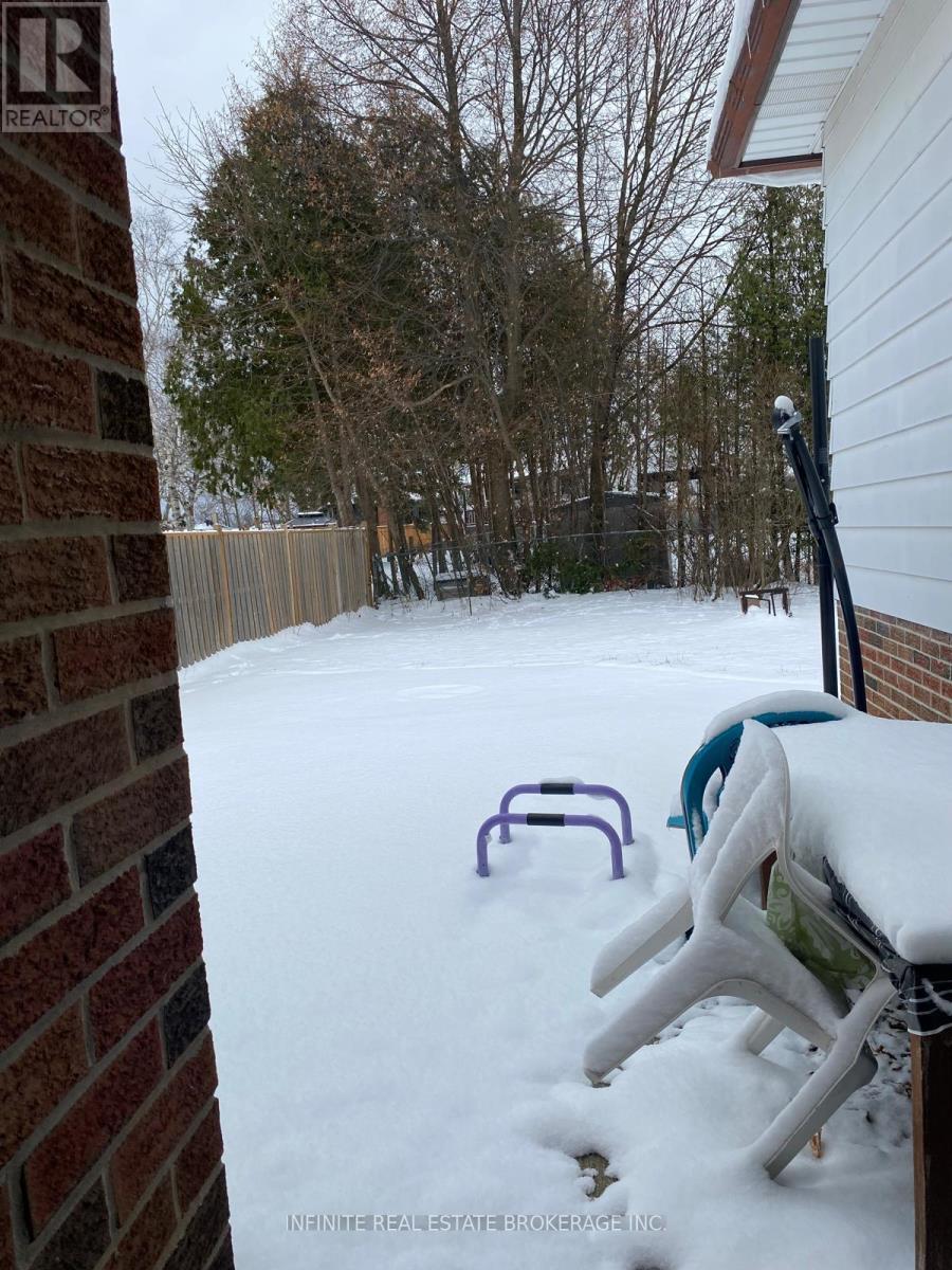 122 Parkview Drive, Orangeville, Ontario  L9W 3J3 - Photo 27 - W12475005