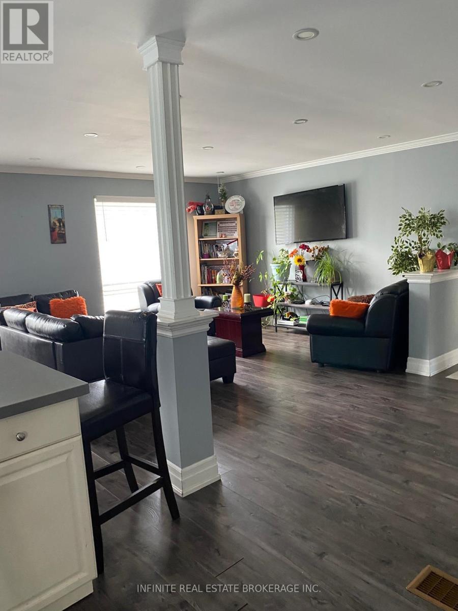 122 Parkview Drive, Orangeville, Ontario  L9W 3J3 - Photo 8 - W12475005