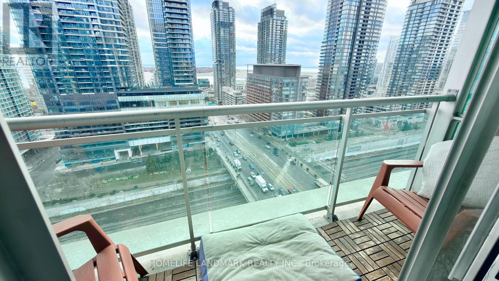 2612 - 397 Front Street W, Toronto, Ontario  M5V 3S1 - Photo 11 - C12649044