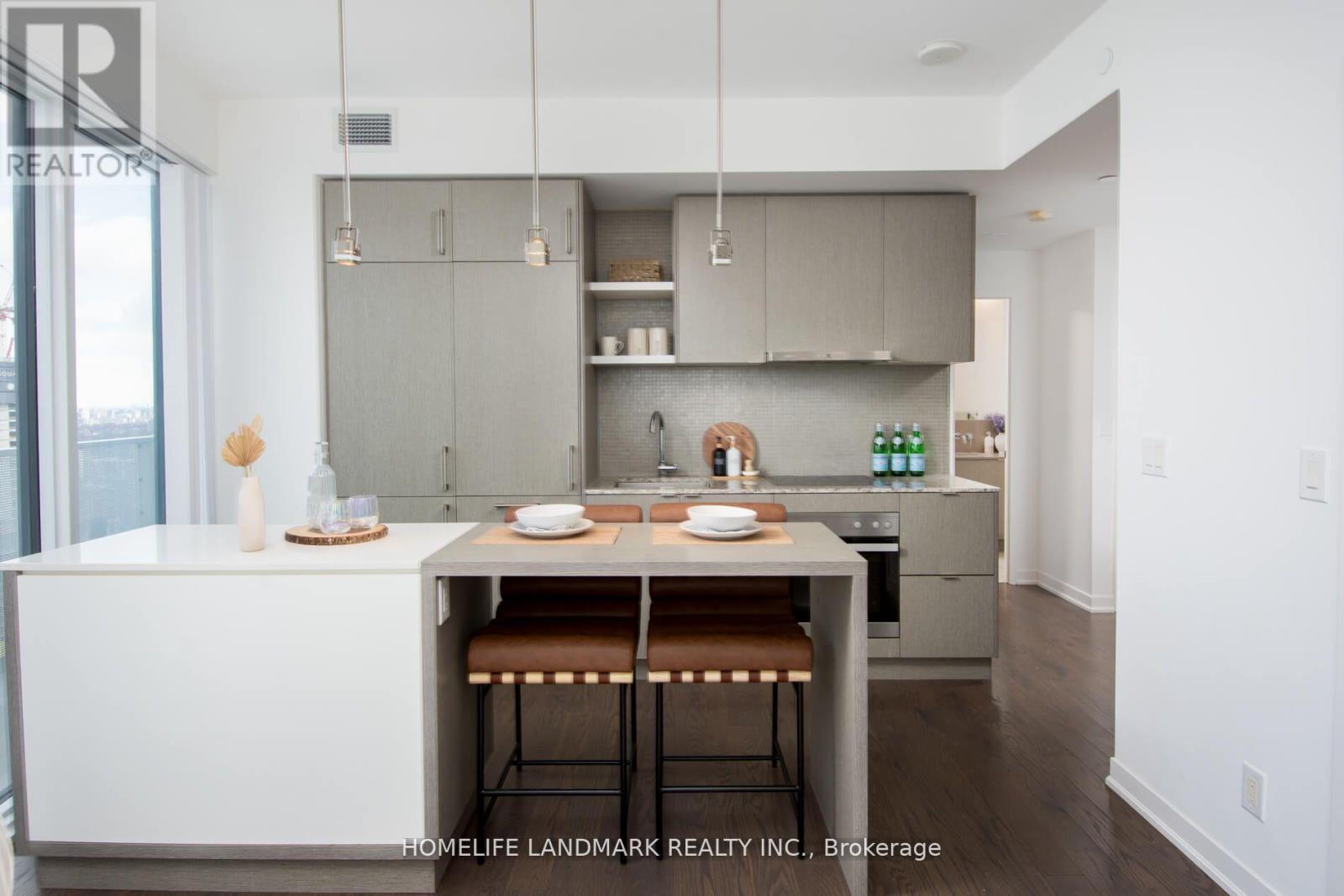 5602 - 100 Harbour Street, Toronto, Ontario  M5J 0B5 - Photo 5 - C12649048