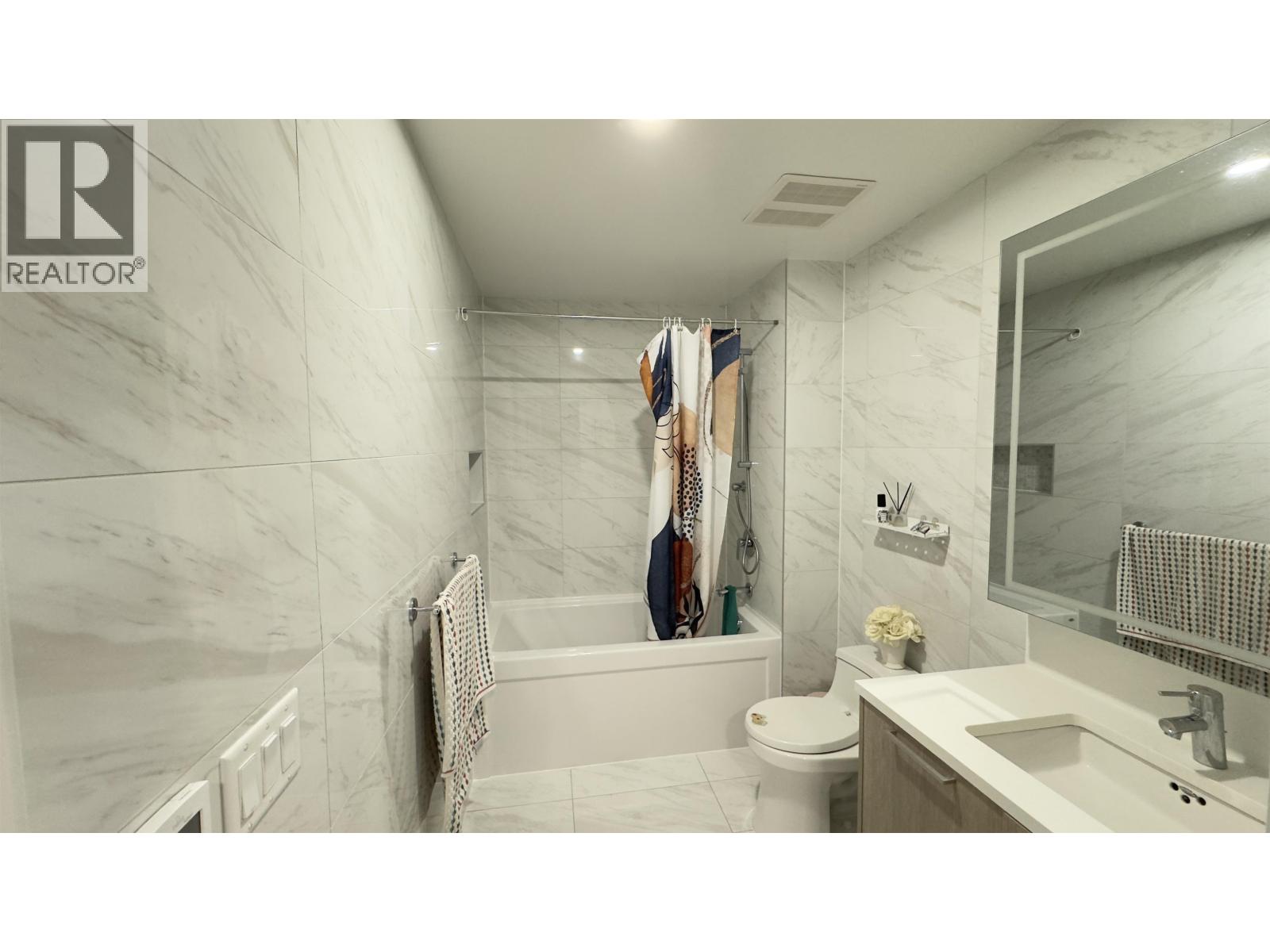 807 6398 Silver Avenue, Burnaby, British Columbia  V5H 0K7 - Photo 7 - R3074103