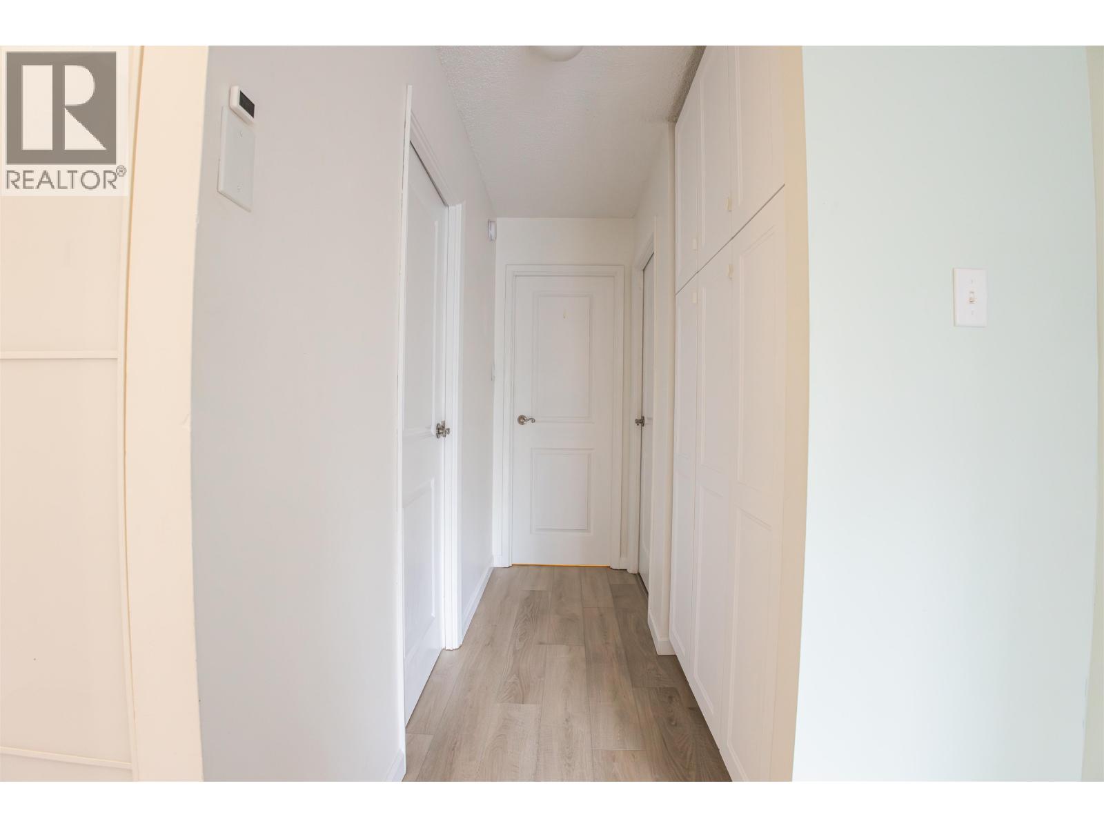 204 4200 Mayberry Street, Burnaby, British Columbia  V5H 4A7 - Photo 7 - R3074252