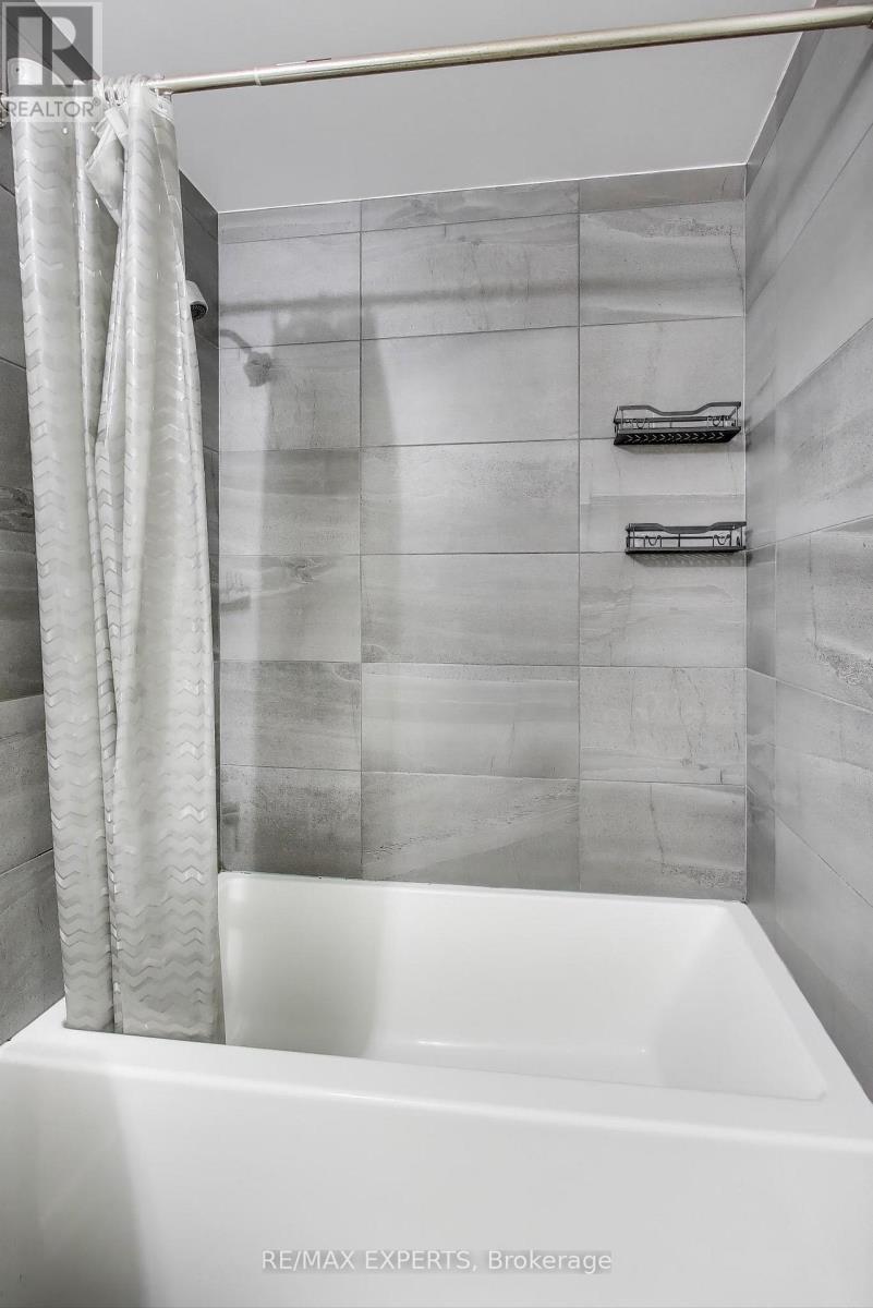 1111 - 56 Forest Manor Road, Toronto, Ontario  M2J 1M6 - Photo 31 - C12649050