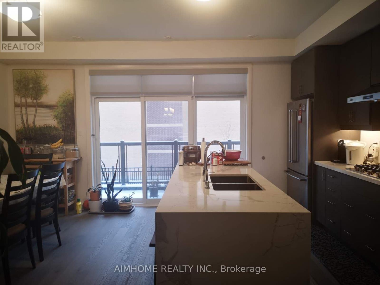 14 Canner Court, Vaughan, Ontario  L6A 5B4 - Photo 5 - N12649052