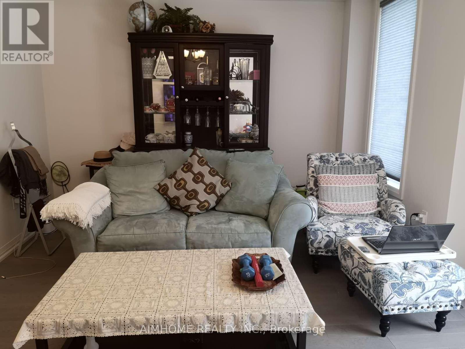 14 Canner Court, Vaughan, Ontario  L6A 5B4 - Photo 9 - N12649052