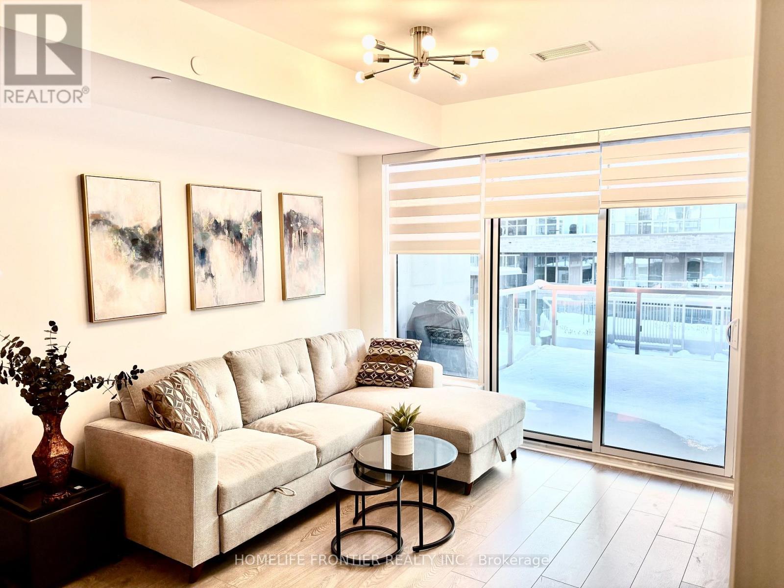 255 - 333 SUNSEEKER AVENUE, Innisfil, Ontario