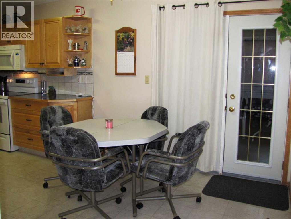 509 2 Street N, Vauxhall, Alberta  T0K 2K0 - Photo 11 - A2275140