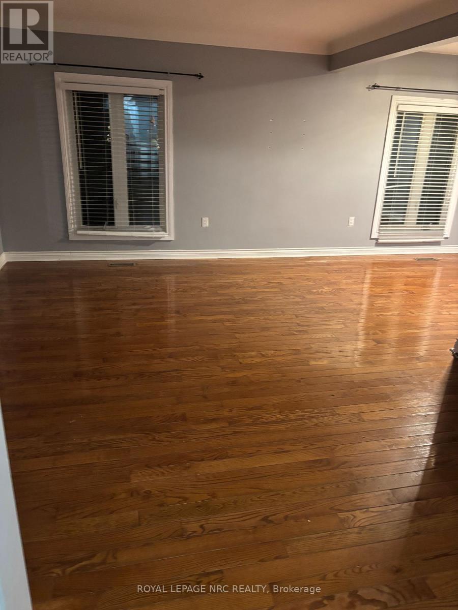 19 Cambria Drive, St. Catharines, Ontario  L2N 6K5 - Photo 3 - X12649070