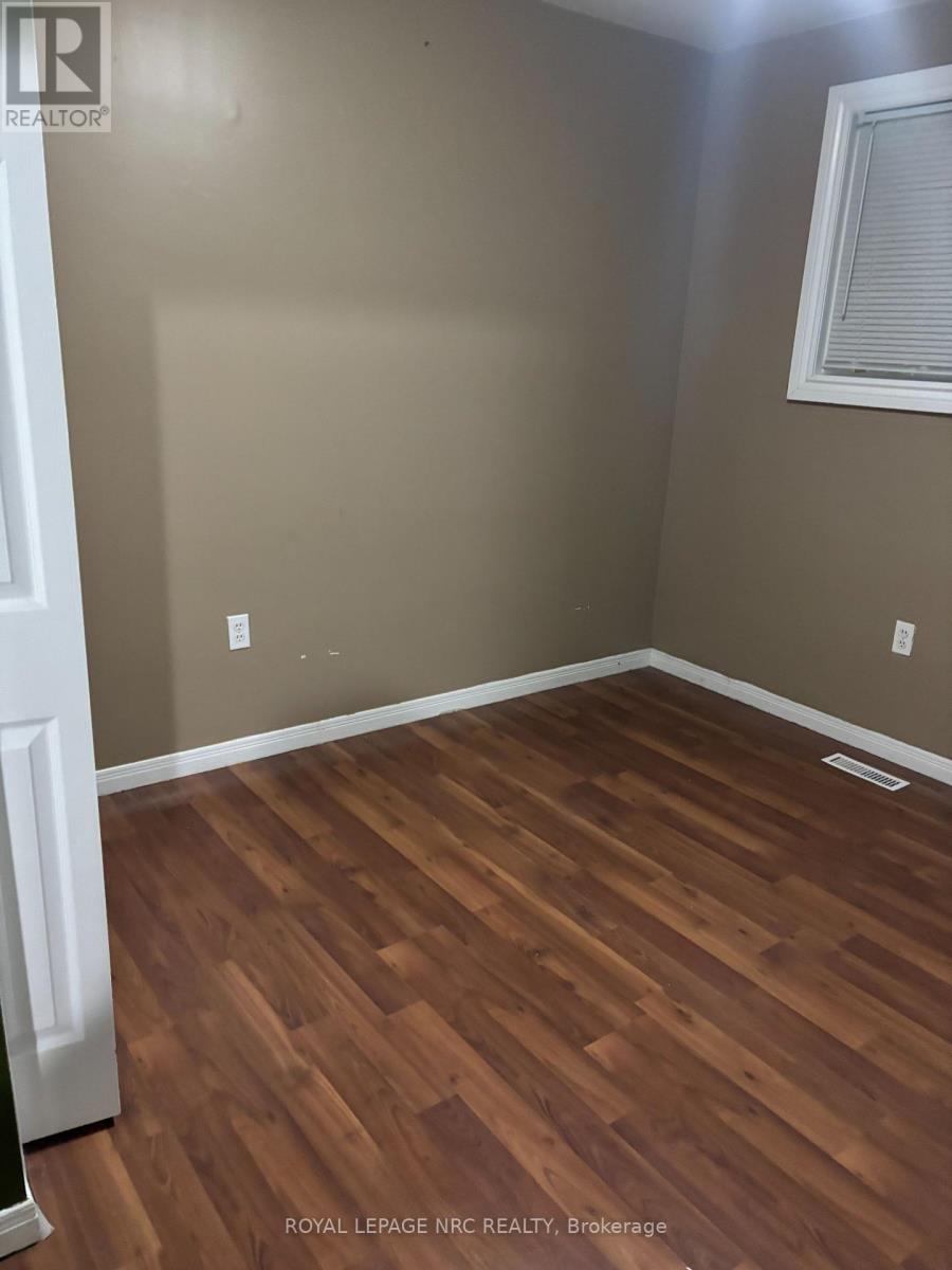 19 Cambria Drive, St. Catharines, Ontario  L2N 6K5 - Photo 8 - X12649070