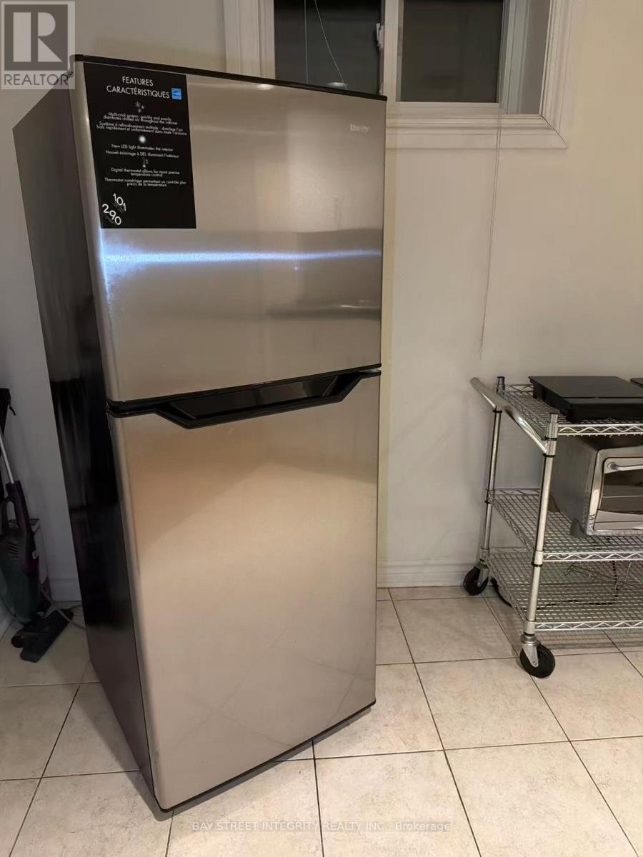 Basement (Side Door) - 34 Clovercrest Road, Toronto, Ontario  M2J 1Z6 - Photo 12 - C12649074