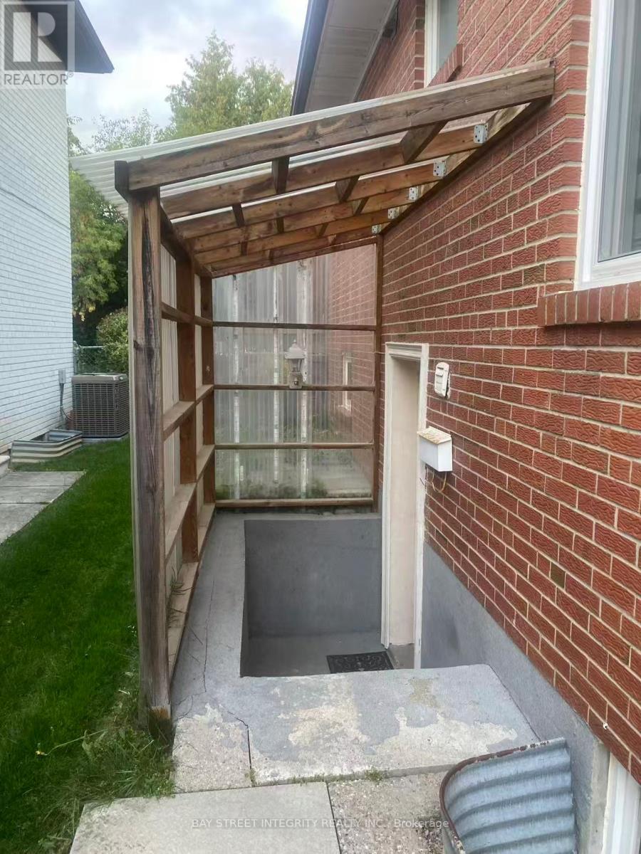 Basement (Side Door) - 34 Clovercrest Road, Toronto, Ontario  M2J 1Z6 - Photo 3 - C12649074