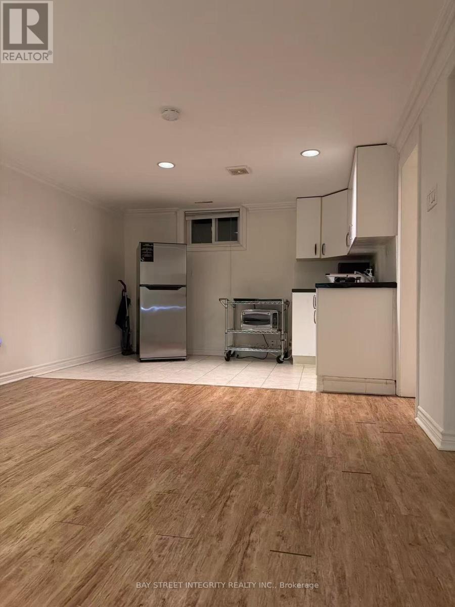 Basement (Side Door) - 34 Clovercrest Road, Toronto, Ontario  M2J 1Z6 - Photo 9 - C12649074