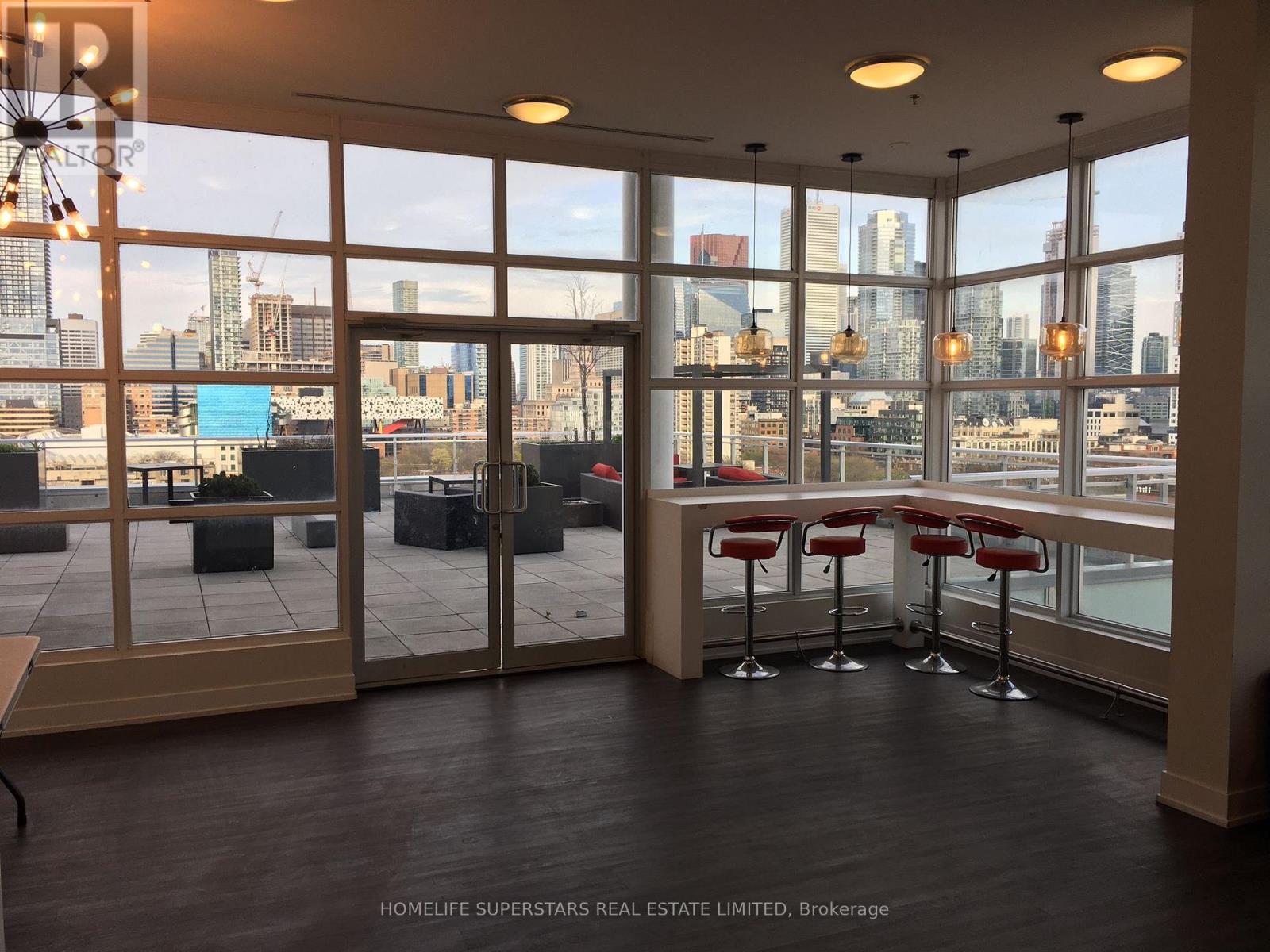 305 - 10 Willison Square S, Toronto, Ontario  M5T 0A8 - Photo 8 - C12649078