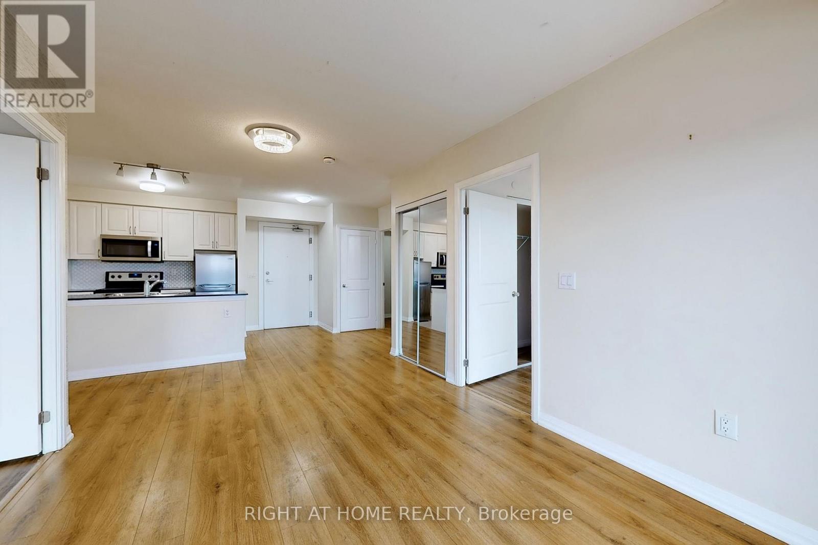 610 - 741 Sheppard Avenue W, Toronto, Ontario  M3H 0C9 - Photo 16 - C12649080