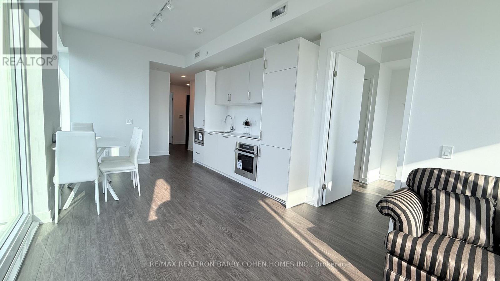 4910 - 88 Queen Street E, Toronto, Ontario  M5C 0B6 - Photo 13 - C12649082