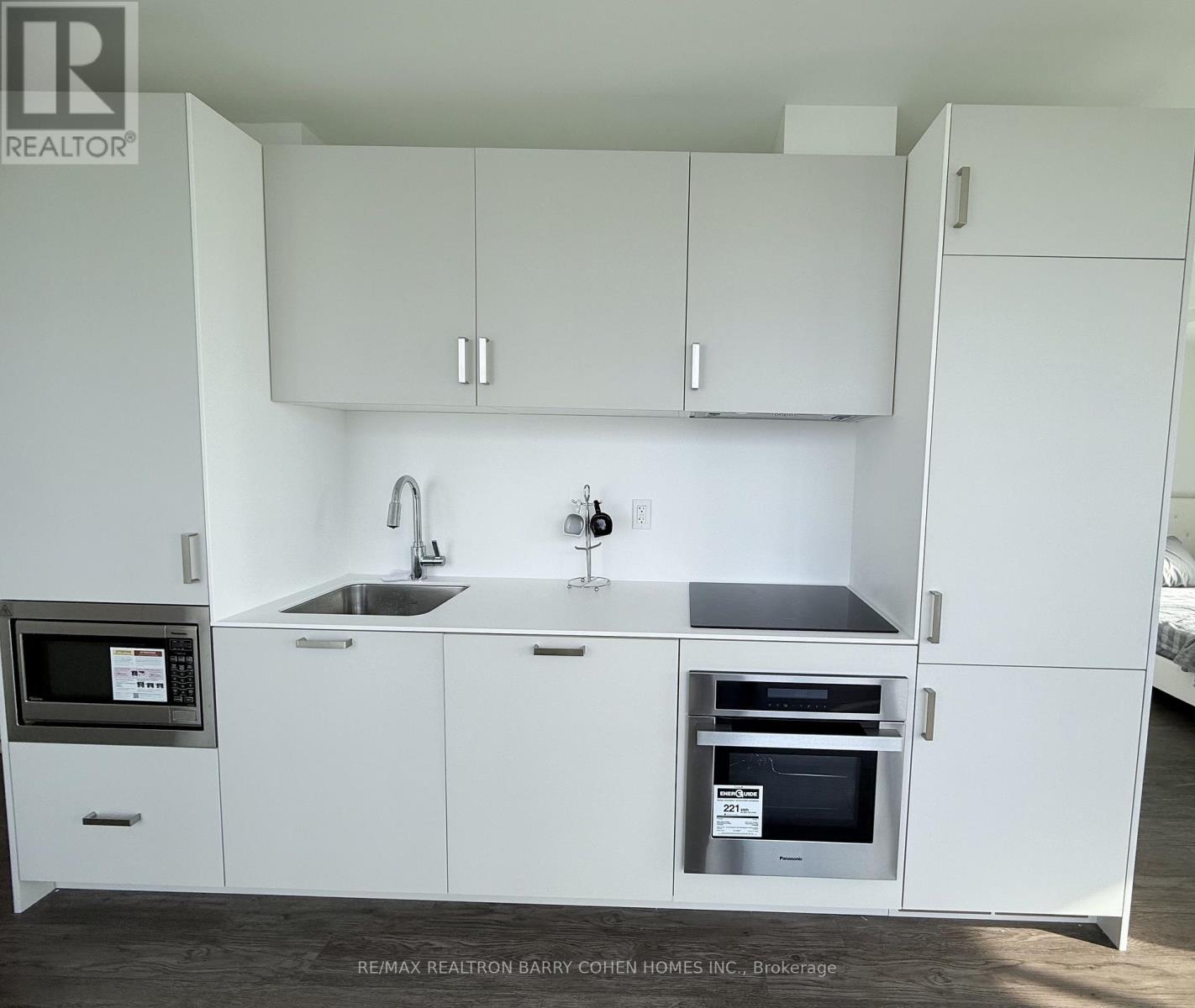 4910 - 88 Queen Street E, Toronto, Ontario  M5C 0B6 - Photo 14 - C12649082