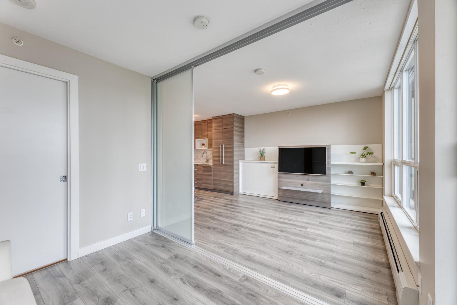 2003 13398 104 Avenue, Surrey, British Columbia  V3T 1V6 - Photo 11 - R3074812