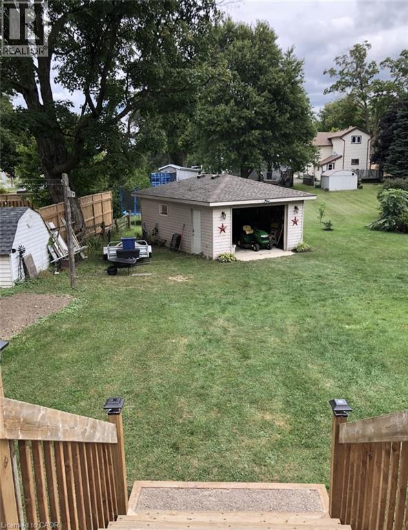 245 John Rosa Street E, Listowel, Ontario  N4W 2H3 - Photo 9 - 40792360