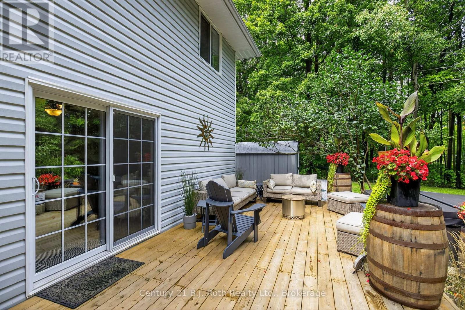 83 Wozniak Road, Penetanguishene, Ontario  L9M 1W6 - Photo 37 - S12418651